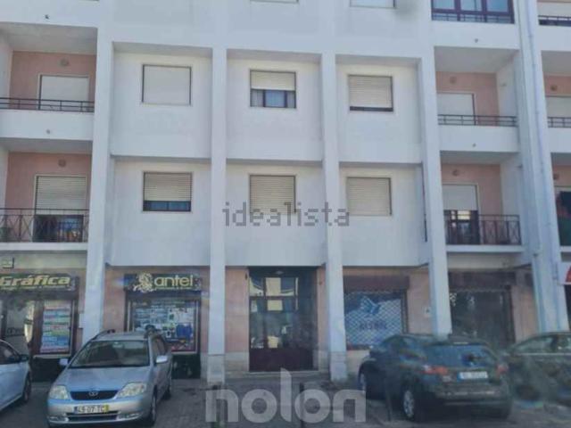 Apartamento, Amora
