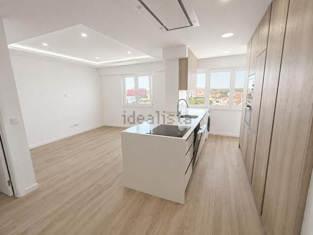 Apartamento, Amora
