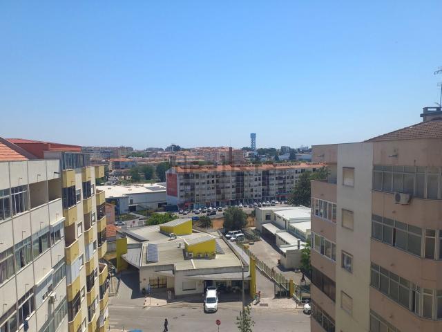Apartamento, Amora