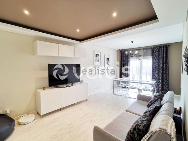 Apartamento, Amora