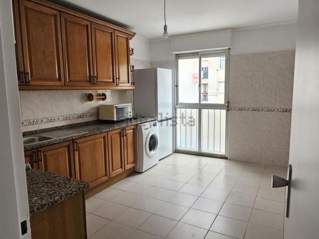 Apartamento, Amora