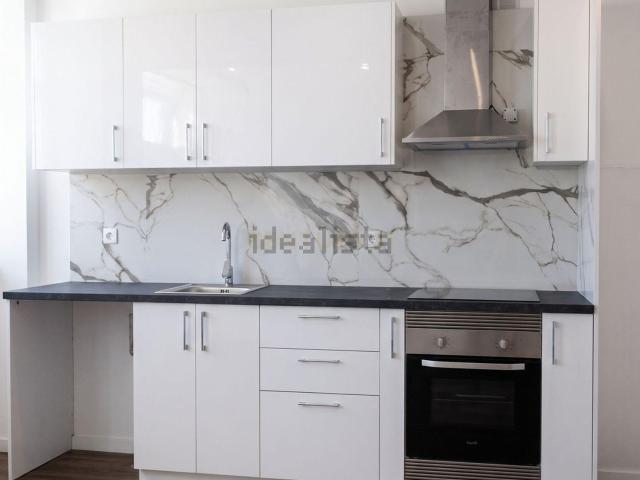 Apartamento, Amora