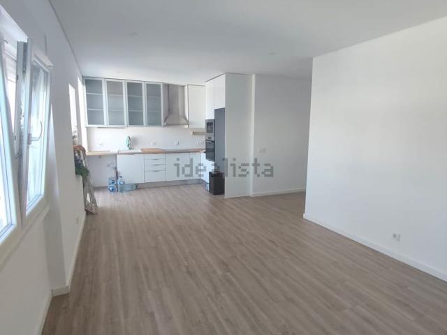 Apartamento, Amora