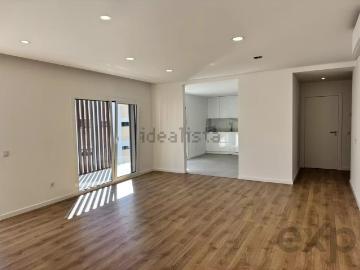 Apartamento, Amora