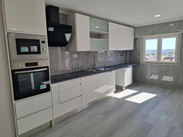 Apartamento, Amora
