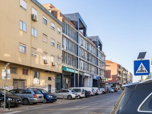 Apartamento, Amora