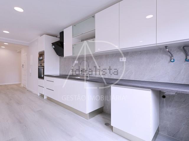 Apartamento, Amora