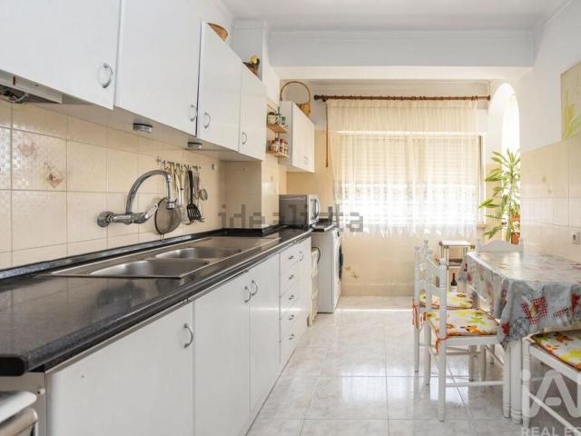 Apartamento, Amora