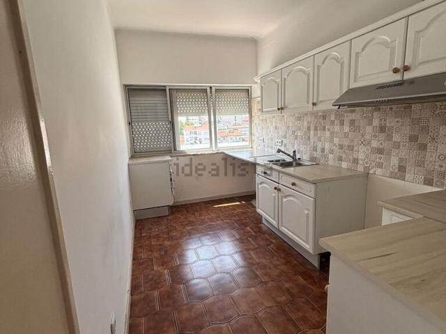 Apartamento, Amora