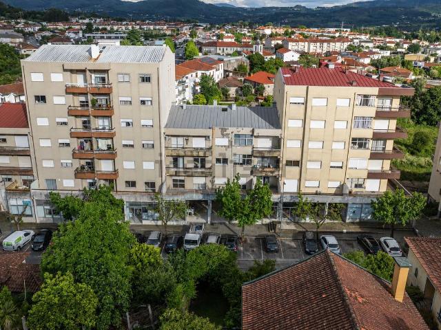 Apartamento, Amares e Figueiredo