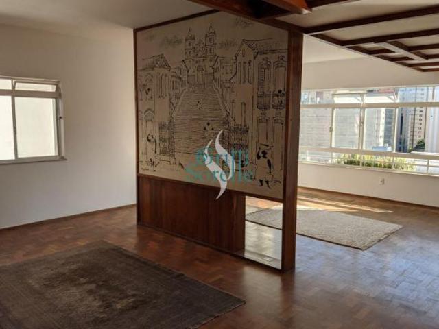 Apartamento Amplo à Venda na Bela Vista São Paulo/SP
