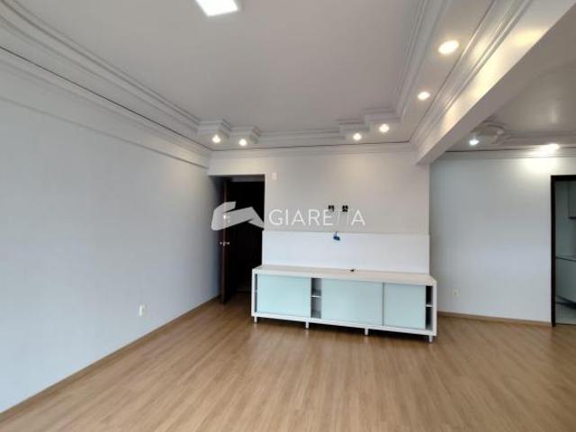 Apartamento amplo à venda no EDIFÍCIO DUOMO, CENTRO, TOLEDO PR