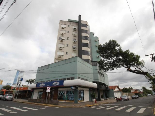 Apartamento amplo com 3 dormitórios e suíte no Bairro São José em São Leopoldo, perto do Centro e d