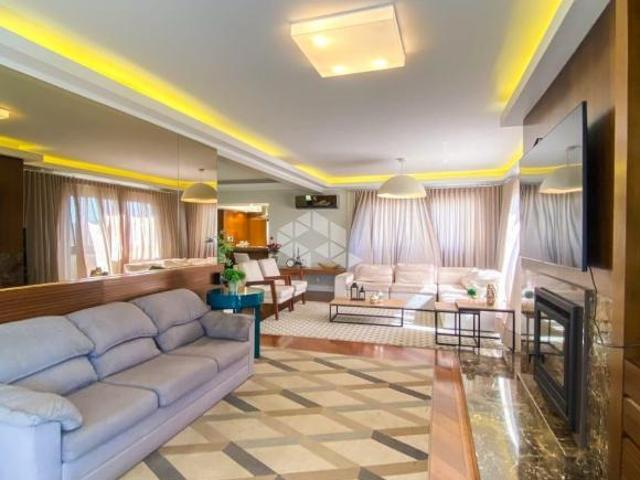 Apartamento amplo com 03 dormitórios 01 suíte no Bairro Higienópolis