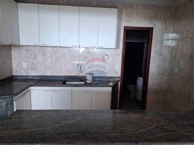 Apartamento Amplo de 175m² com 3 Quartos no Bairro Califórnia 1 VAGA