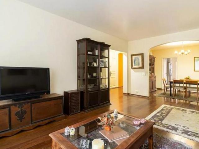 Apartamento Amplo no Itaim Bibi, SP