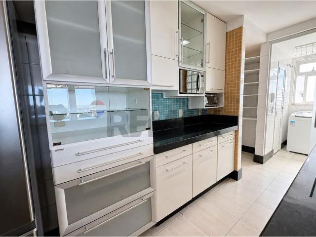 Apartamento amplo para locação, com 2 quartos no Barro Vermelho