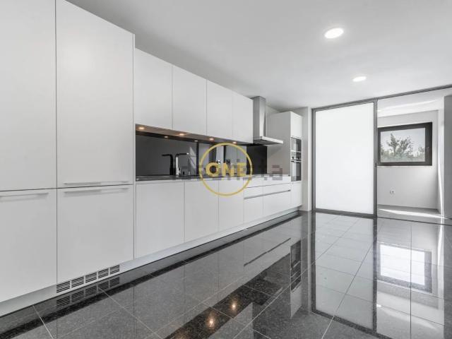 Apartamento, Antas e Abade de Vermoim