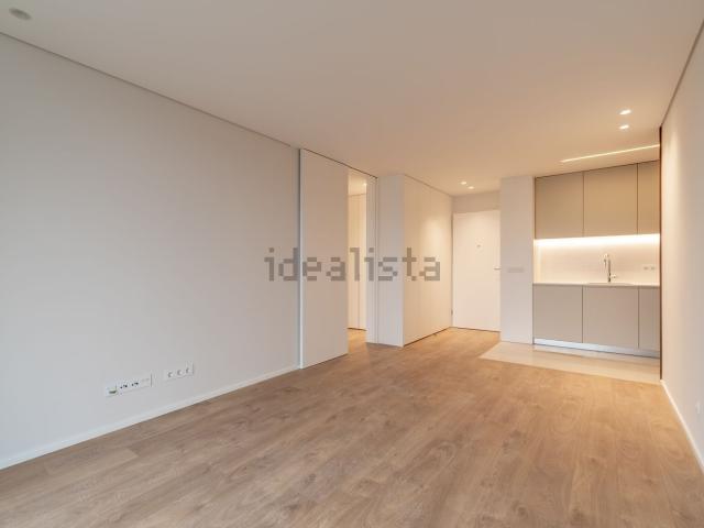 Apartamento, Antas e Abade de Vermoim