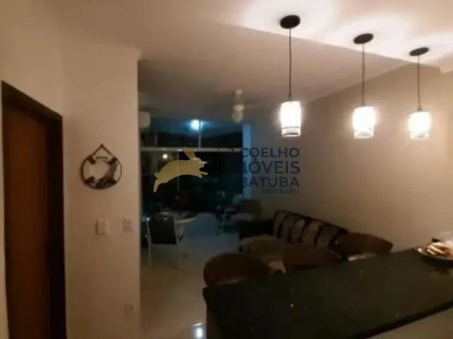 Apartamento Apart/hotel localizado em condomínio pé na areia na Praia das Toninhas em Ubatuba, SP