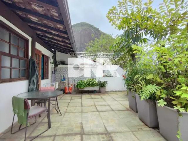 Apartamento Aparthotel / Residencial / Laranjeiras