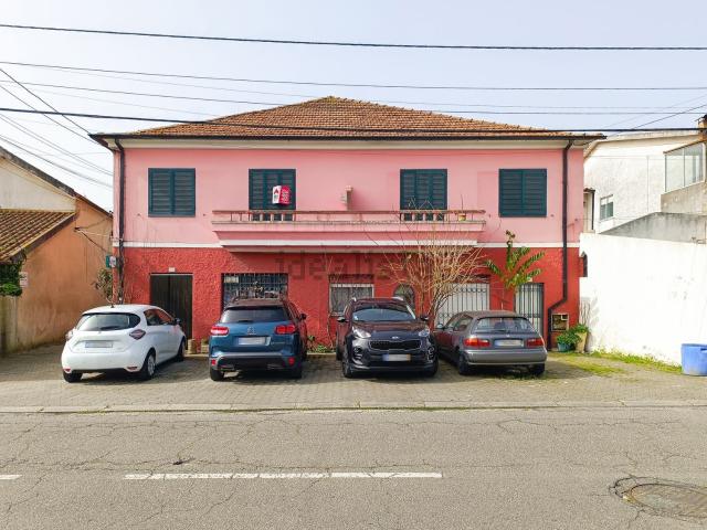 Apartamento, Aradas