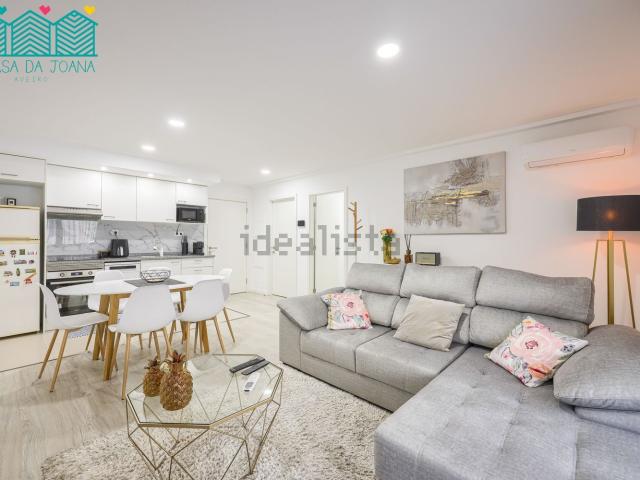 Apartamento, Aradas
