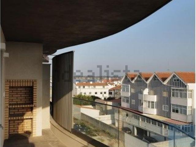 Apartamento, Aradas