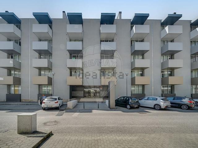 Apartamento, Aradas