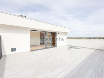 Apartamento, Aradas