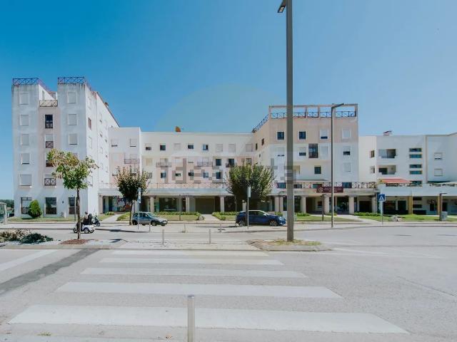 Apartamento, Arcos e Mogofores