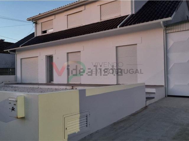 Apartamento, Arcos e Mogofores