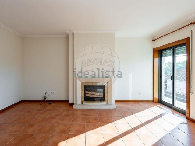 Apartamento, Arcos e Mogofores