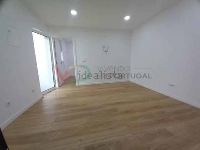 Apartamento, Arcos e Mogofores