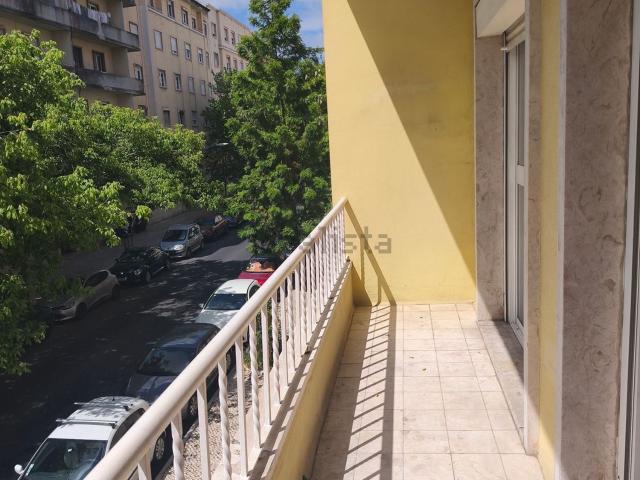 Apartamento, Areeiro