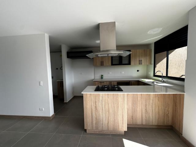 Apartamento arriendo San Antonio