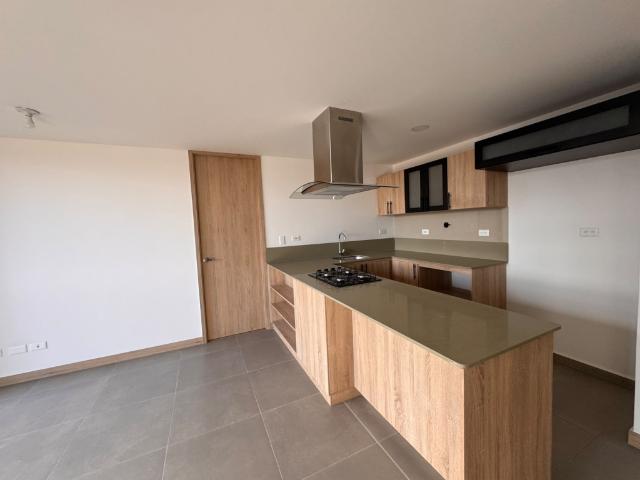 Apartamento arriendo San Antonio