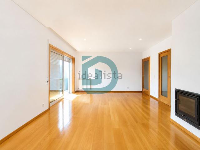 Apartamento, Árvore