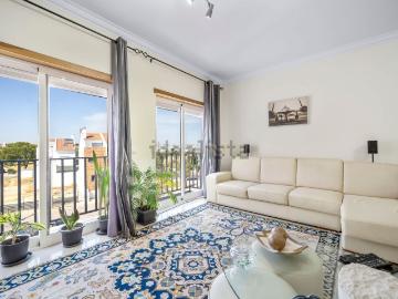 Apartamento, Atalaia e Alto Estanqueiro Jardia