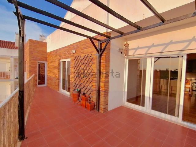 Apartamento, Atalaia e Alto Estanqueiro Jardia