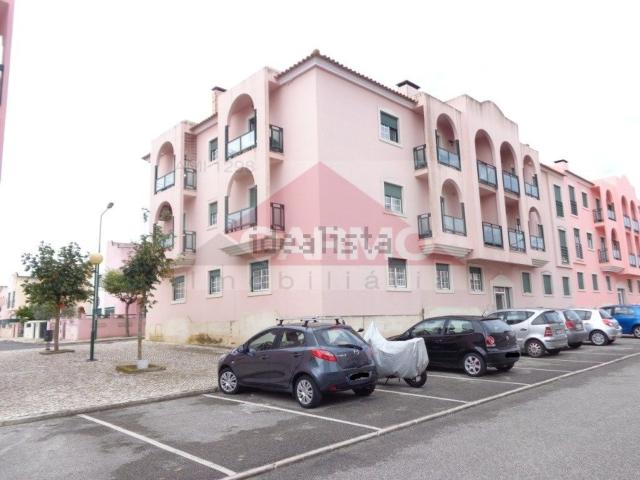 Apartamento, Atalaia e Alto Estanqueiro Jardia