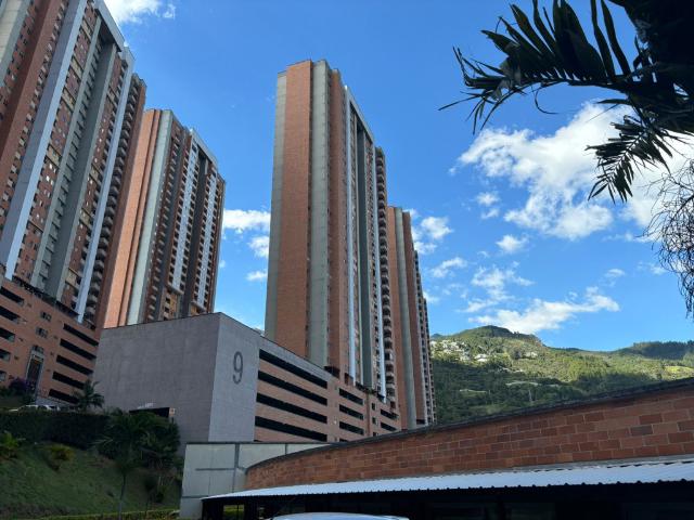 APARTAMENTO Avenida 26 #52 200, Navarra, Bello