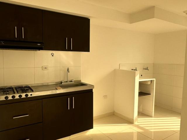 APARTAMENTO avenida 9N #6 40 condominio altos del este, Prados Del Este, Cúcuta