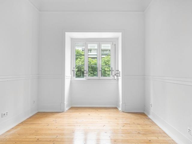 Apartamento, Avenidas Novas