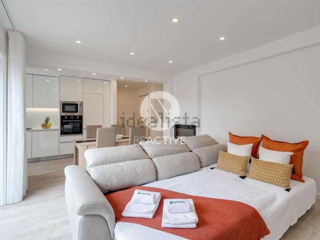 Apartamento, Aver o Mar