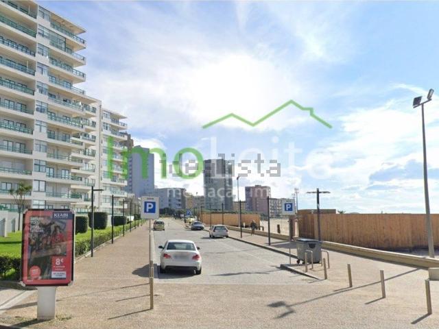 Apartamento, Aver o Mar