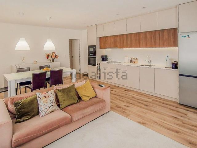 Apartamento, Aver o Mar