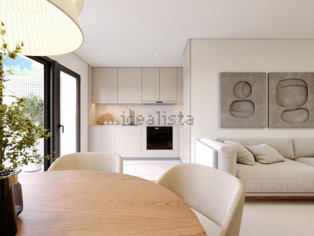 Apartamento, Aves