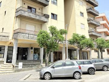 Apartamento, Aves