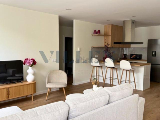 Apartamento, Aves